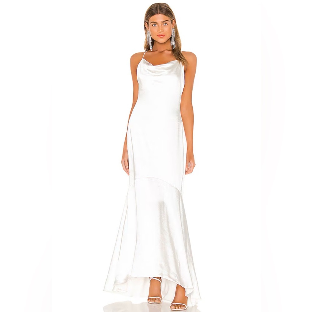 ELLIATT Aisle Dress in White
Size small